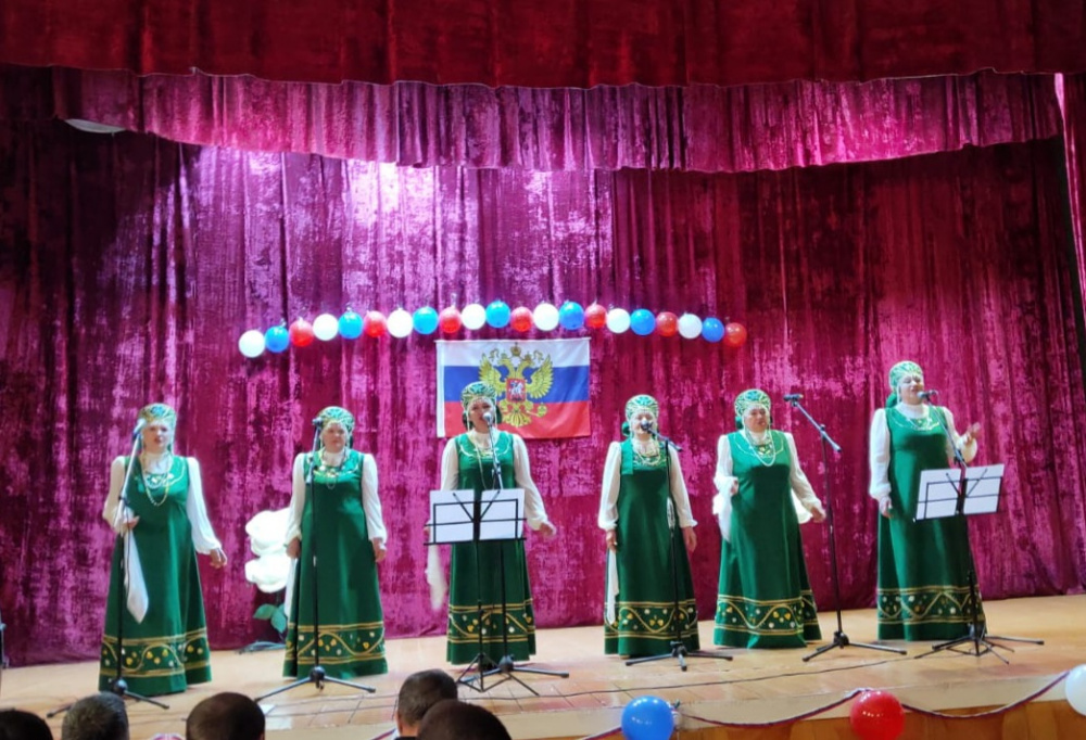 Праздничный концерт в Скорорыбском СДК ко Дню народного единства