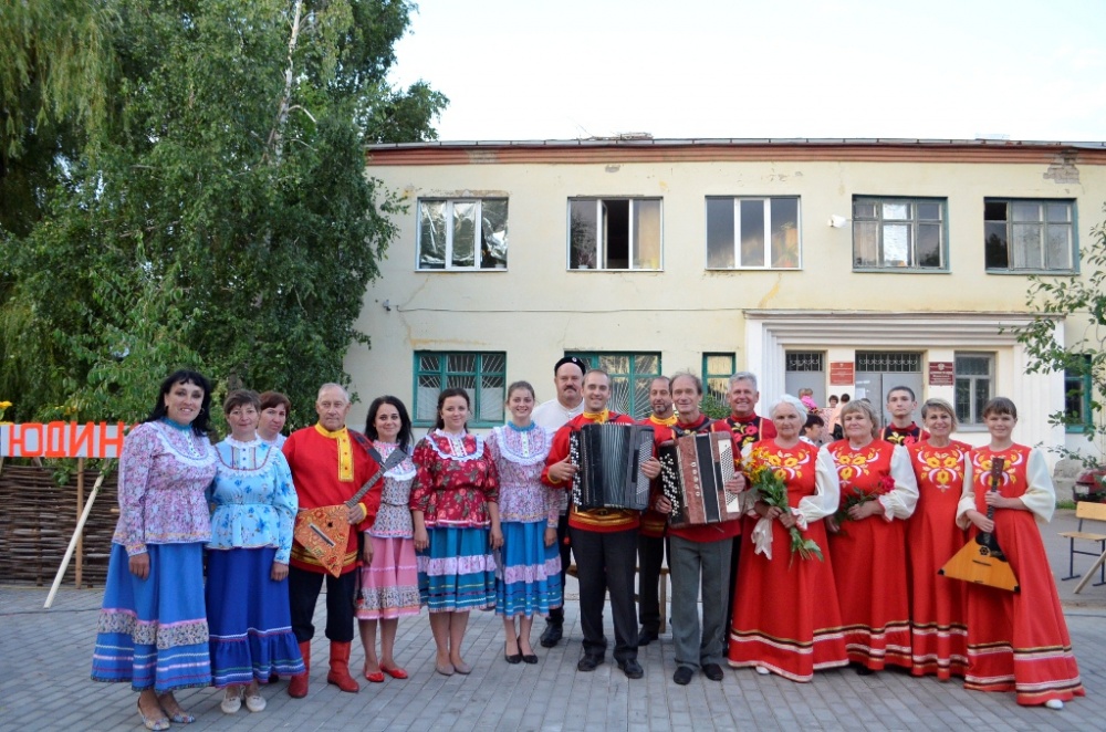 28 июня в сквере села Юдино впервые прошло брендовое мероприятие "Село на село". 
