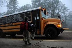 Все организованные перевозки группы детей автобусами должны осуществляться с обязательным использованием ремней безопасности