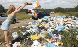 Неорганизованные свалки мусора и их роль в загрязнении почвы