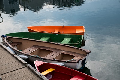 Несколько правил для любителей гребли на прогулочных лодках 