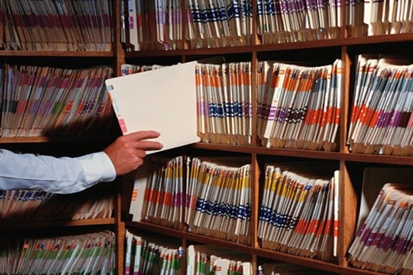 Вологжанам расскажут, как получить копии архивных документов на земельные участки