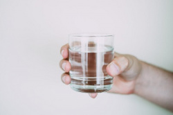 Роспотребнадзор: вода, питьевой режим школьников