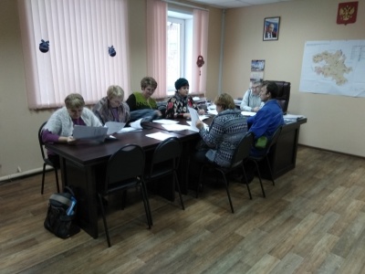 Заседание Собрания депутатов МО Новольвовское Кимовского района