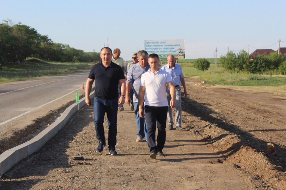16 июня состоялось выездное совещании по строительству школы по ул. Ветвистой