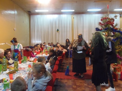 29 декабря 2016 года в зале отдела культуры прошло новогоднее мероприятие для детей с ограниченными возможностями здоровья «Хранители сказок»