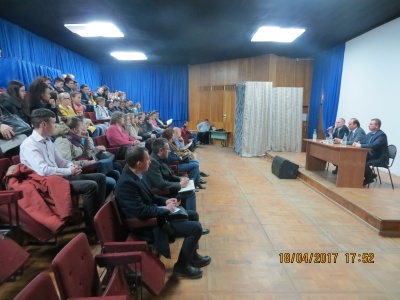 18 апреля - Встреча Главы администрации Дзержинского района Пичугина А.В. с молодежью проживающей в поселке Товарково