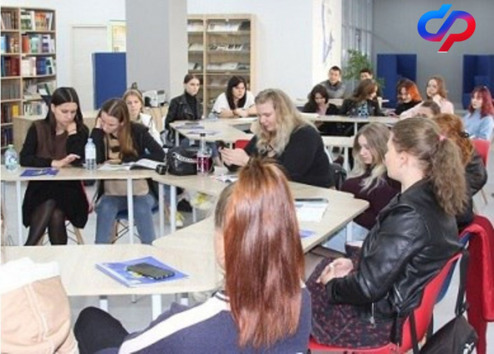 Более 7 тысяч волгоградских студентов получают  от Социального фонда пенсии по случаю потери кормильца 