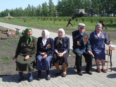 Липецкая область: Ветераны Великой Отечественной встретились на «Тербунском рубеже»