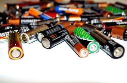 Почему батарейки нельзя выбрасывать