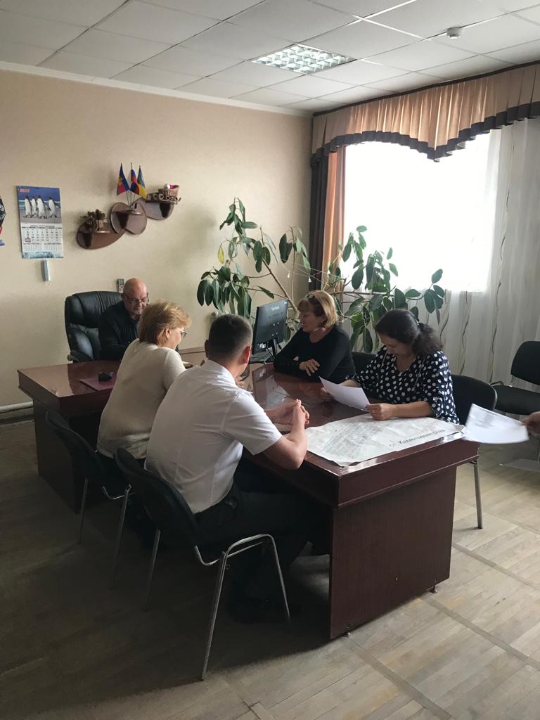22 сентября  2022 года было проведено заседание рабочей группы по предотвращению и урегулированию конфликтов на межнациональной и межконфессиональной почве на территории  Камышеватского сельского поселения Ейского района
