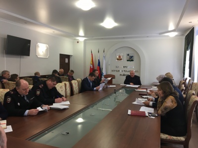 6 февраля  2018 года в администрации района состоялось заседание рабочей группы по оказанию содействия избирательным комиссиям в организации подготовки и  проведения выборов Президента Российской Федерации