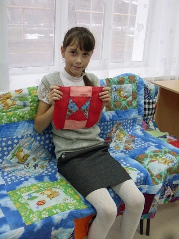 Учащиеся 4 класса Екатериновской школы освоили уроки мастерства лоскутки