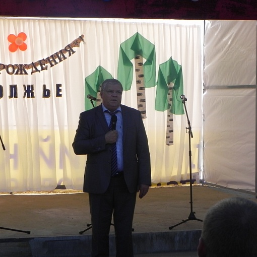 Выступление главы района Богомолова Е.Н. на дне села 03.09.2016г