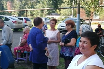 Встреча с жителями п. Новольвовск