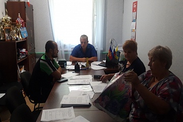 23 августа 2019 года глава Куйбышевского сельского поселения Ю.А. Рашко провел совещание с руководителями ТОС. 