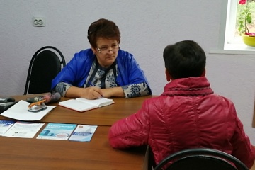 Прием граждан по личным вопросам в п. Новольвовск