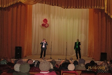 25 октября в Шильдинском Доме культуры   прошёл концерт «Осенние мелодии»