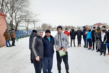 Турнир по футболу на снегу в память Александра Гордеева
