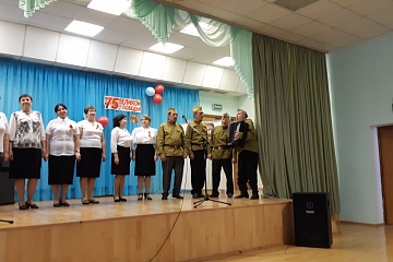 25 февраля в школе с.Екатериновка прошёл отчётный концерт творческих коллективов Екатериновского СДК