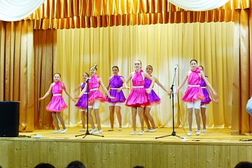 Концерт Петровского СДК в Перелешинском ДК 21 февраля 2020 года 