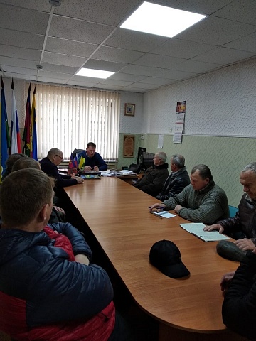 25 марта 2020г в администрации Кухаривского сельского поселения, состоялось рабочее совещание по вопросам развития пчеловодства в малых формах хозяйствования.