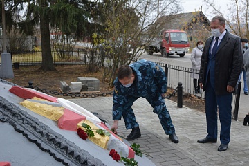 В  п. Потьма Зубово-Полянского района  после реконструкции был открыт мемориал воинам, погибшим в годы Великой Отечественной войны.