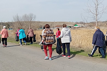 Субботники по  благоустройству территории Краснянского сельского поселения