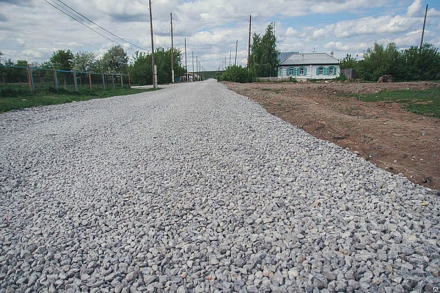 Завершены работы по отсыпке дороги щебнем в с.Ивановское в рамках программы "Народный бюджет- 2021"