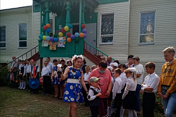 Тепикинская ШИ  торжественно поздравила своего нового ученика 1 класса