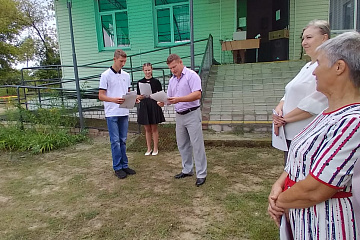 Тепикинская ШИ  торжественно поздравила своего нового ученика 1 класса
