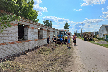 Субботники по  благоустройству территории Краснянского сельского поселения