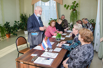 Депутаты Поселкового Совета третьего созыва собрались на свое первое заседание