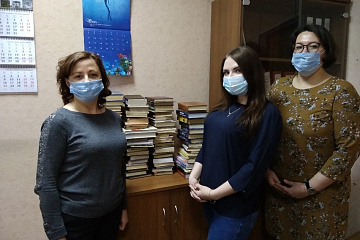 Молодежный совет Вологодского Росреестра вновь участвует в акции «Подарим книги библиотеке»
