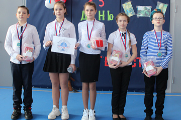 Награждение призёров Фестиваля Лучший класс ГТО в Бобровском районе среди сельских школ