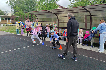 Спортивный праздник «Первые шаги к ГТО» в 5 детском саду