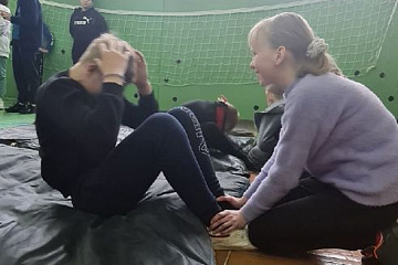 Сотрудники Новоусманского центра тестирования ВФСК ГТО посетили Тимирязевскую школу