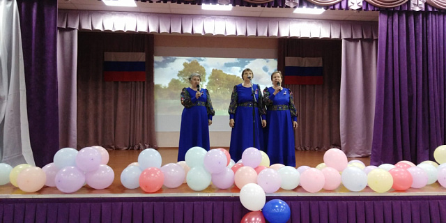 В доме культуры п. Пронь состоялся концерт «За Россию!»
