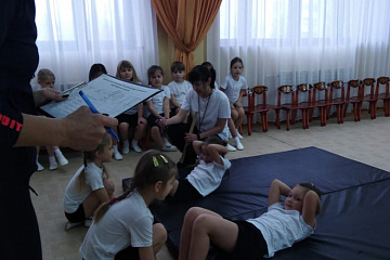 В МКДОУ «Богучарский детский сад «Солнышко» состоялось спортивное мероприятие по сдаче норм комплекса ВФСК «ГТО» 