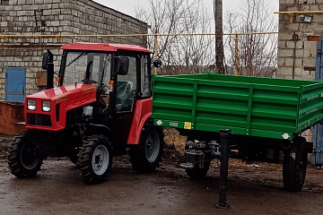 Администрация нашего поселения получила - замечательный подарок - трактор БЕЛАРУС-320.4М 