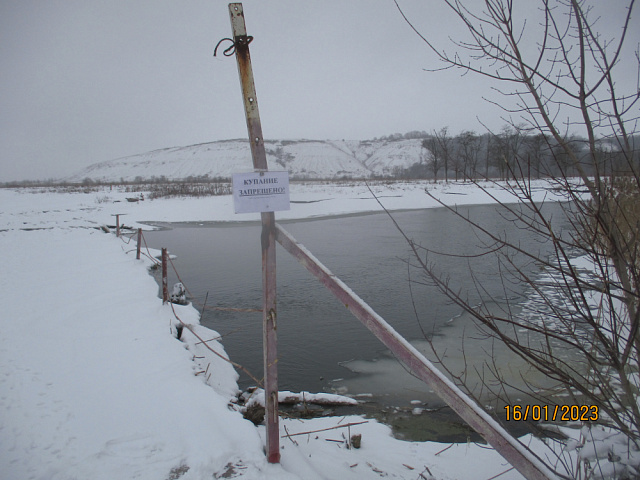 Петропавловка. Запрещено купание в необорудованных местах