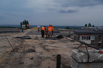 Строители и коммунальщики из Калужской области налаживают в Первомайске мирную жизнь