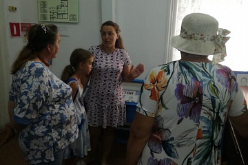 Работники Никольского СДК с жителями села посетили Новочигольский народный краеведческий музей