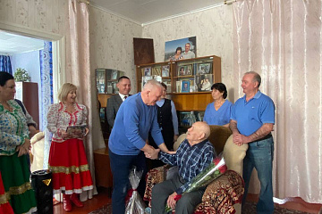 Поздравление ветерана Великой Отечественной войны Ковбаса Ивана Яковлевича с днем рождения.