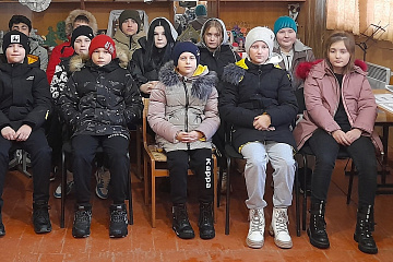 25 декабря под руководством культургонизатора Страшко Т.Н. состоялась акция "Беседа с подростками о сквернословии"